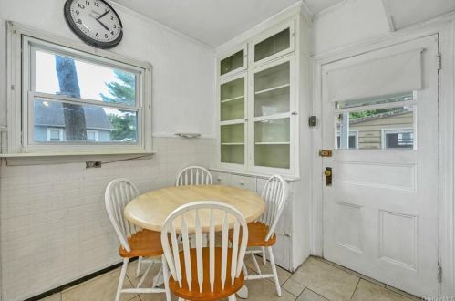 12 Royce Ave, Middletown NY  10940-4708 exterior