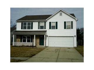 2250 Lakecrest Dr, Columbus, IN 47201-1402