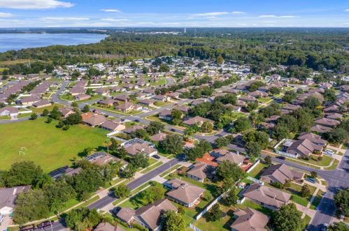 4641 Marsh Harbor Dr, Tavares FL  32778-4764 exterior