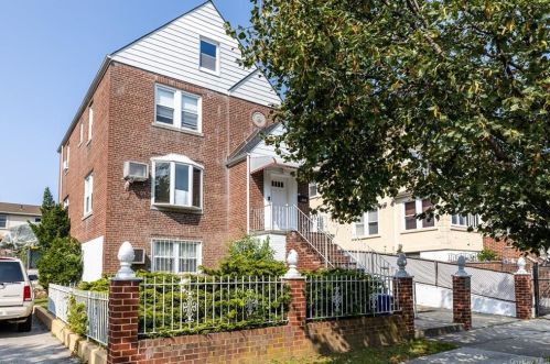 1643 Library Ave, Bronx, NY 10465-1013