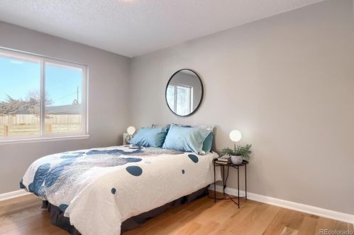 2818 Jackson St, Denver CO 80205-5052 exterior