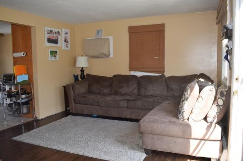 29 14th St, Helmetta, NJ 08828-1222