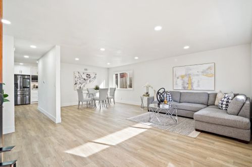 16624 Selby Dr, San Leandro CA  94578-1236 exterior