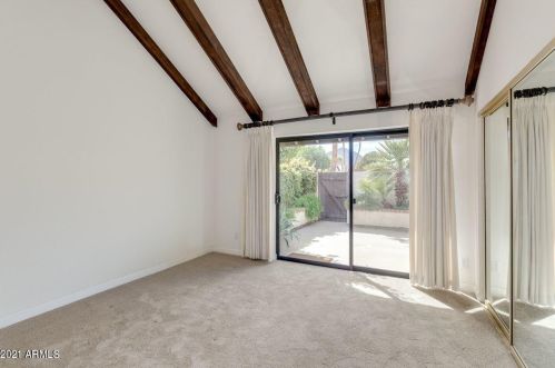 5704 Scottsdale Rd, Scottsdale AZ 85254-5161 exterior