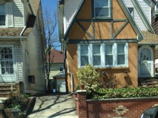823 38th St, Brooklyn, NY 11210-1941