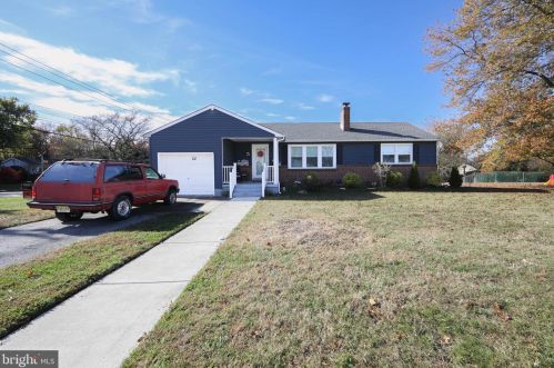 22 Delaware Ave, Berlin Boro, NJ 08009-1110