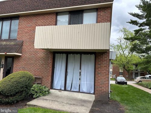 100 Glenolden Ave, Manor PA  19036-2264 exterior