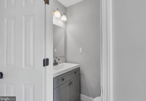 188 Tiffany Ln, Willingboro NJ  08046-3855 exterior