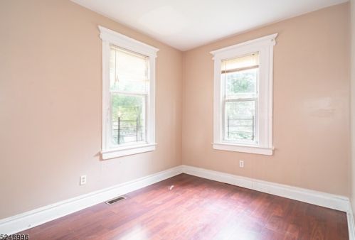 15 Grace St, Irvington NJ  07111-3415 exterior