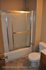 1525 Hartford Rd, Manhattan KS  66502-3429 exterior