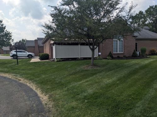 107 Breezewood Ct, Beaver Falls, PA 15010-1179
