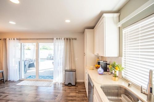 1031 Gale St, Escondido CA  92027-1230 exterior