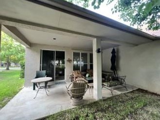 117 Enchanted Dr, Georgetown TX 78633-4533 exterior