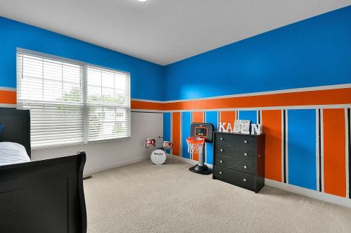 447 Stone Shadow Dr, Blacklick OH  43004-8305 exterior