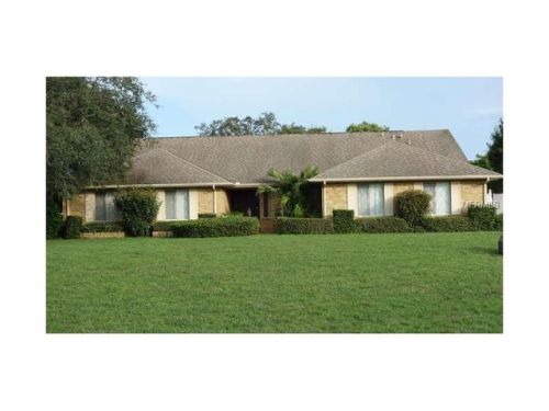 85 Spring Lake Dr, De Bary, FL 32713-2739