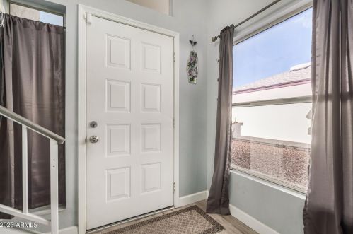 4011 Camino Vivaz, Glendale AZ  85310-5516 exterior