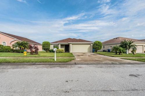 4970 Mandolin Ct, Winter Haven, FL 33884-3628