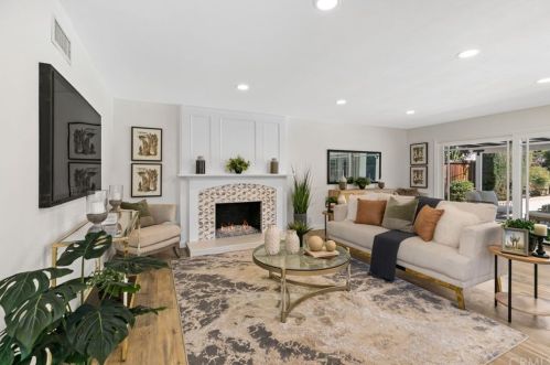 13422 Epping Way, Tustin CA  92780-4743 exterior