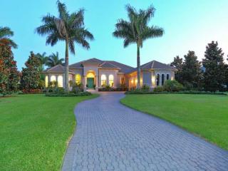 703 Macewen Dr, Osprey, FL 34229-3202