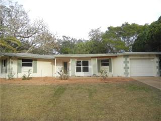 1315 Doris Dr, Sarasota, FL 34243-1121