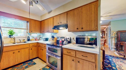 4026 62nd Ave, Vero Beach, FL 32966-6535