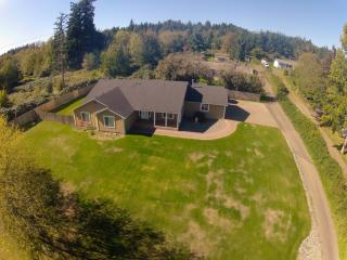 9437 Silverdale Loop Rd, Silverdale, WA 98383-8329