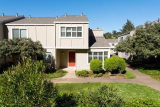 1234 Rosita Rd, Pacifica CA  94044-4223 exterior