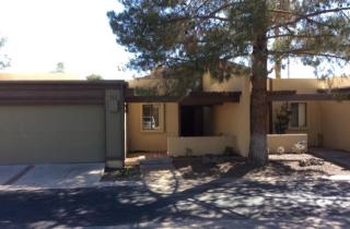 713 Gardenia Dr, Phoenix AZ  85020-5001 exterior
