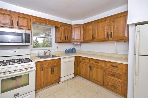 704 Valemont Dr, Verona PA  15147-2641 exterior