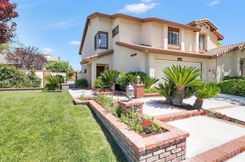26084 Viento Ct, Santa Clarita, CA 91355-3348