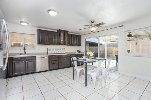 542 Arroyo Seco Dr, San Diego CA  92114-5837 exterior