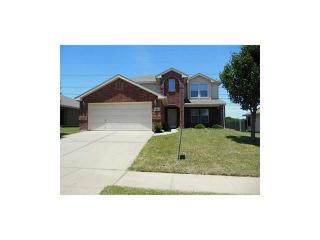 329 Kennedy Dr, Crowley TX  76036-4054 exterior