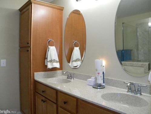 16461 Richmond Tpke, Bowling Green VA  22427-2207 exterior