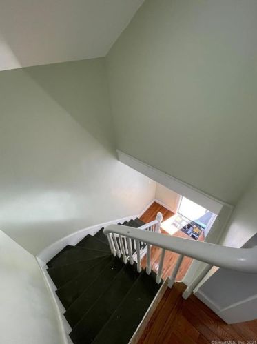 865 Noble Ave, Bridgeport CT  06608-1049 exterior