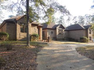 2942 Golden Eagle Dr, Tallahassee FL  32312-4007 exterior