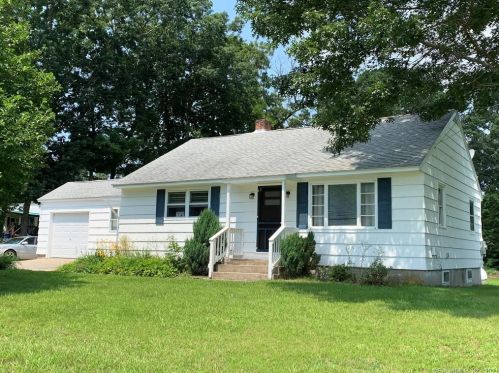 650 Hopeville Rd, Norwich, CT 06351-1108
