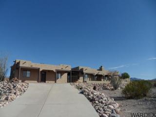 4390 El Camino Rd, Bullhead City AZ  86429-7809 exterior