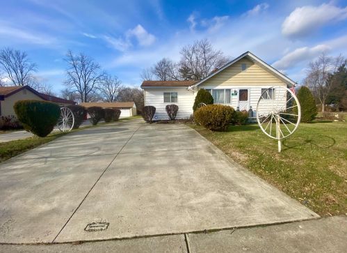 4461 Haughn Rd, Darbydale, OH 43123-3237