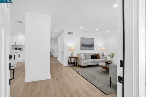 1955 Jacqueline Way, Concord CA  94519-1717 exterior