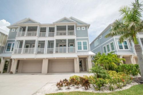 16311 Gulf Blvd, Saint Petersburg, FL 33708-1541