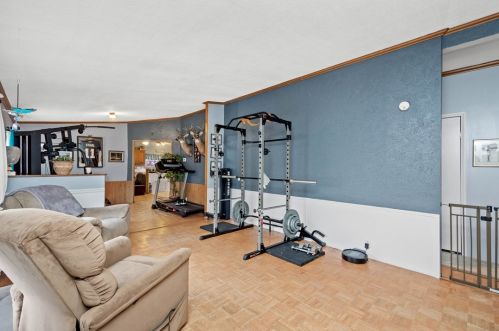 56 Wheatley Rd, North Charleroi PA  15022-3431 exterior