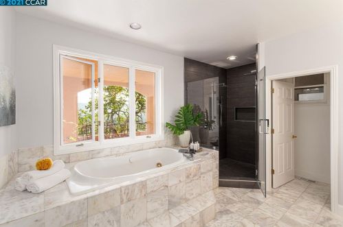 522 Oakshire Pl, Alamo CA  94507-2325 exterior