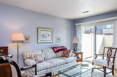 41 Greenbrook Dr, Stoughton, MA 02072-4912