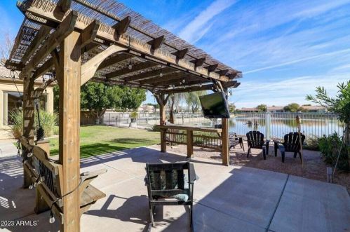 2063 110th Ave, Avondale AZ  85392-5468 exterior