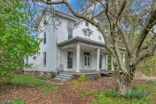 119 Belvidere Ave, Washington NJ  07882-1402 exterior