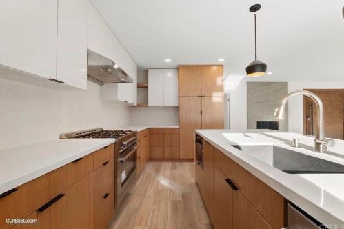 3511 Oliphant St, San Diego CA  92106-1729 exterior