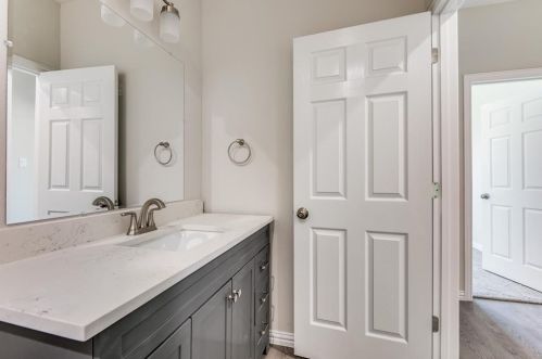 4343 Frank St, Dallas TX  75210-1236 exterior