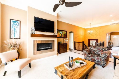 4658 Newport Loop, Darbydale OH  43123-8192 exterior