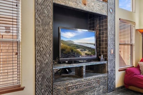867 9th St, Pismo Beach CA  93433-2737 exterior