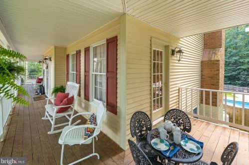 7748 Waterford Dr, Spotsylvania VA  22551-2200 exterior